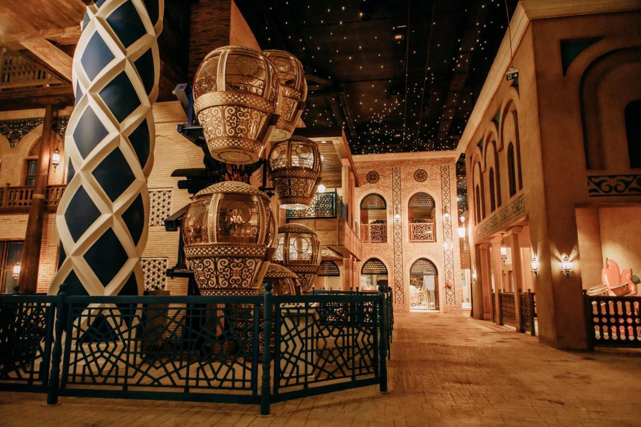 Karavansaray Turkistan Harbour Hotel -Flying Theatre Access Εξωτερικό φωτογραφία The Palace Downtown